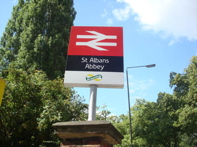 Picture of the sign outside St Albans Abbey Station