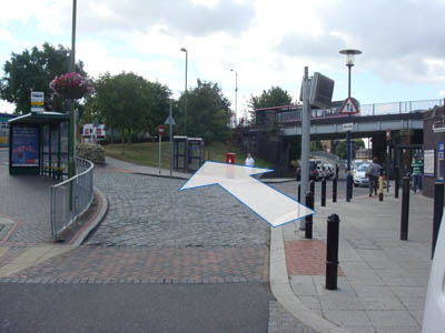 Picture of the approach to St Albans City Station