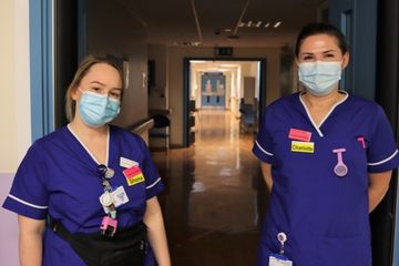 Picture of midwives standing in a corridor