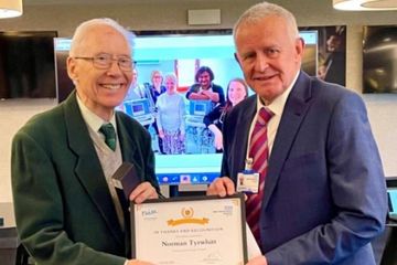 Picture of Norman Tyrwhitt, chair of the League of Friends, with West Herts’ chairman Phil Townsend